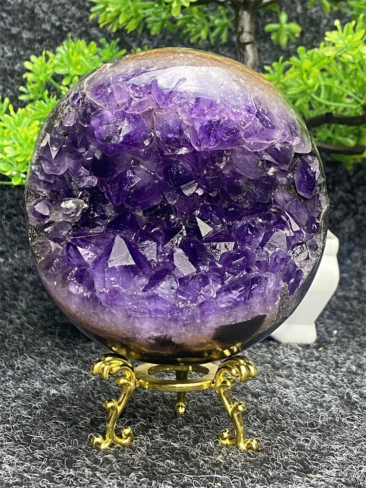 Natural Amethyst Geode Quartz Smile Energy Crystal Ball Reiki Ore Specimens Lucky Fortune Home Decor Holiday Gift Witchcra