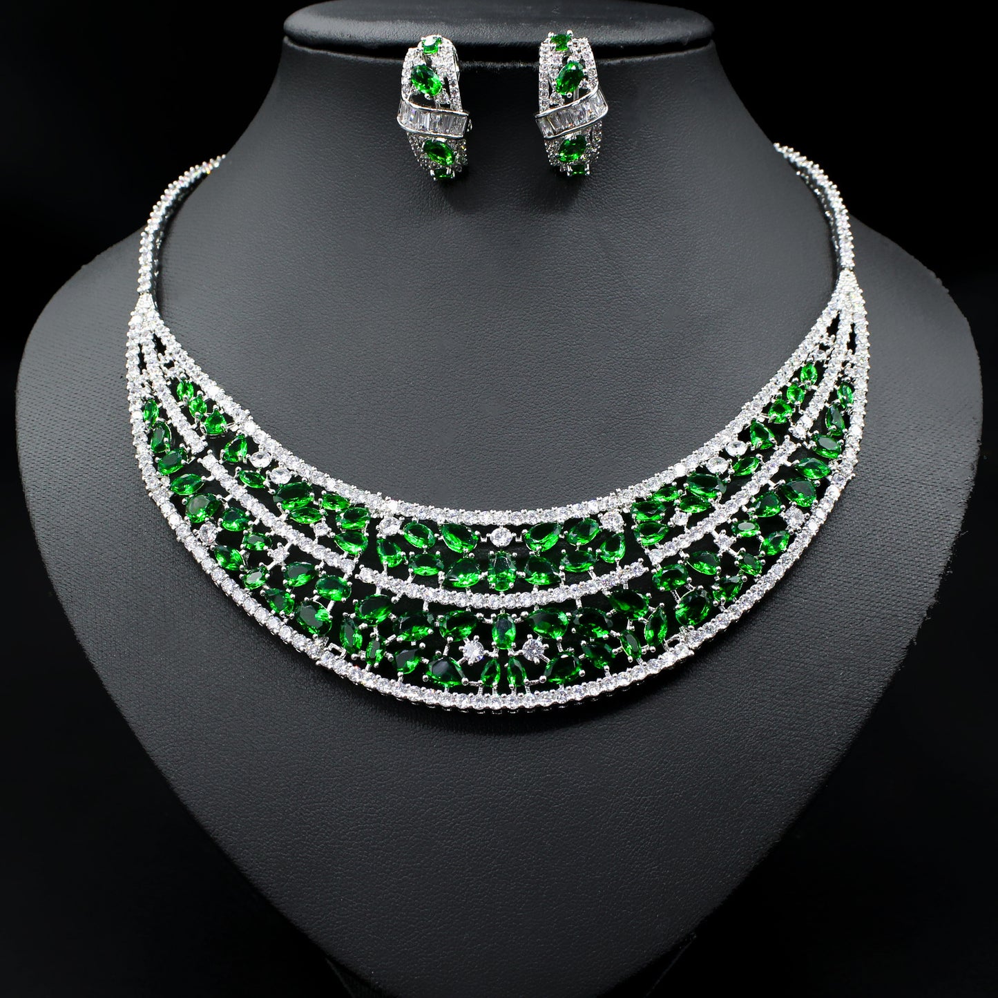 Oversized Bridal Emerald Earrings Necklace Set